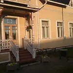 Bed and Breakfast Wanhan Apteekin Majatalo 2*