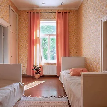 Bed and Breakfast Wanhan Apteekin Majatalo 2*