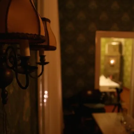 Wanhan Apteekin Majatalo Bed and Breakfast 2*