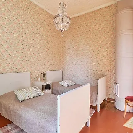 Couette-café Wanhan Apteekin Majatalo 2*